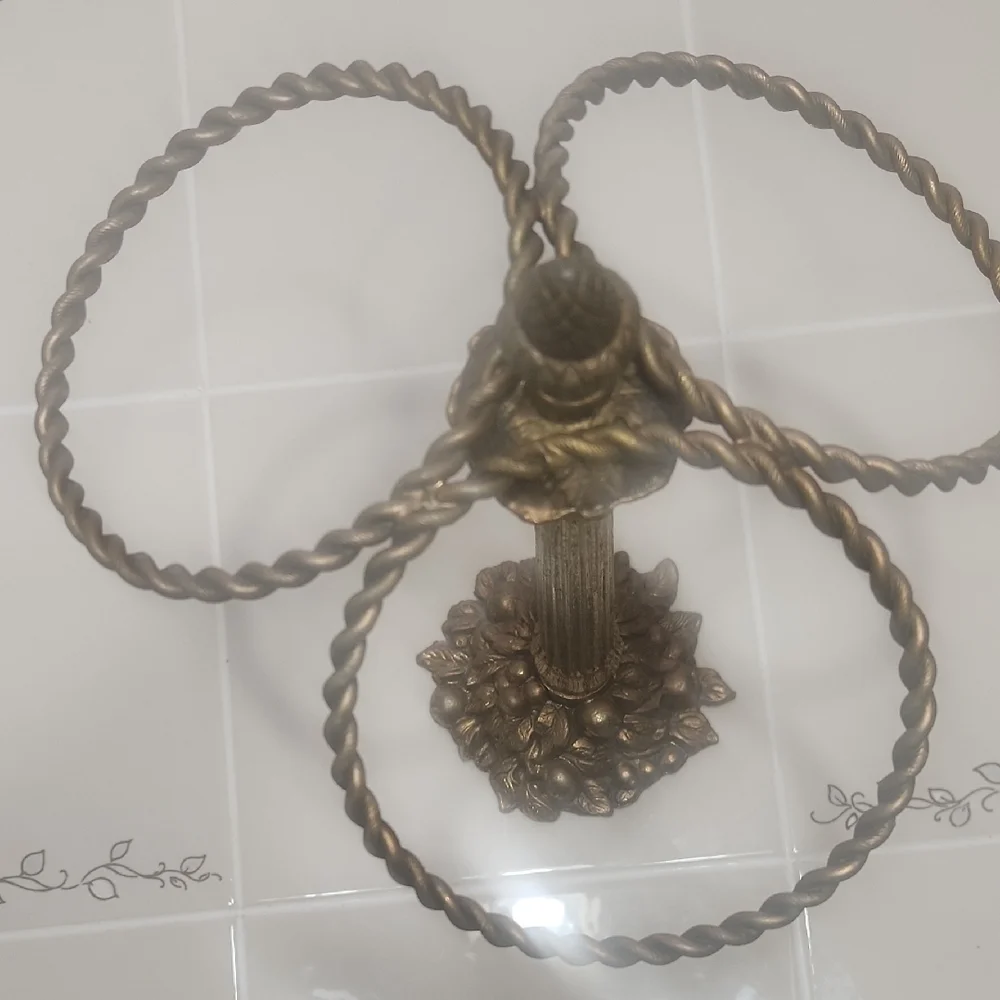Elegant Gold Towel Holder